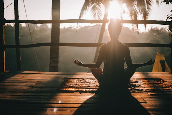 Smart Ways To Destress During College Application Season 2 img