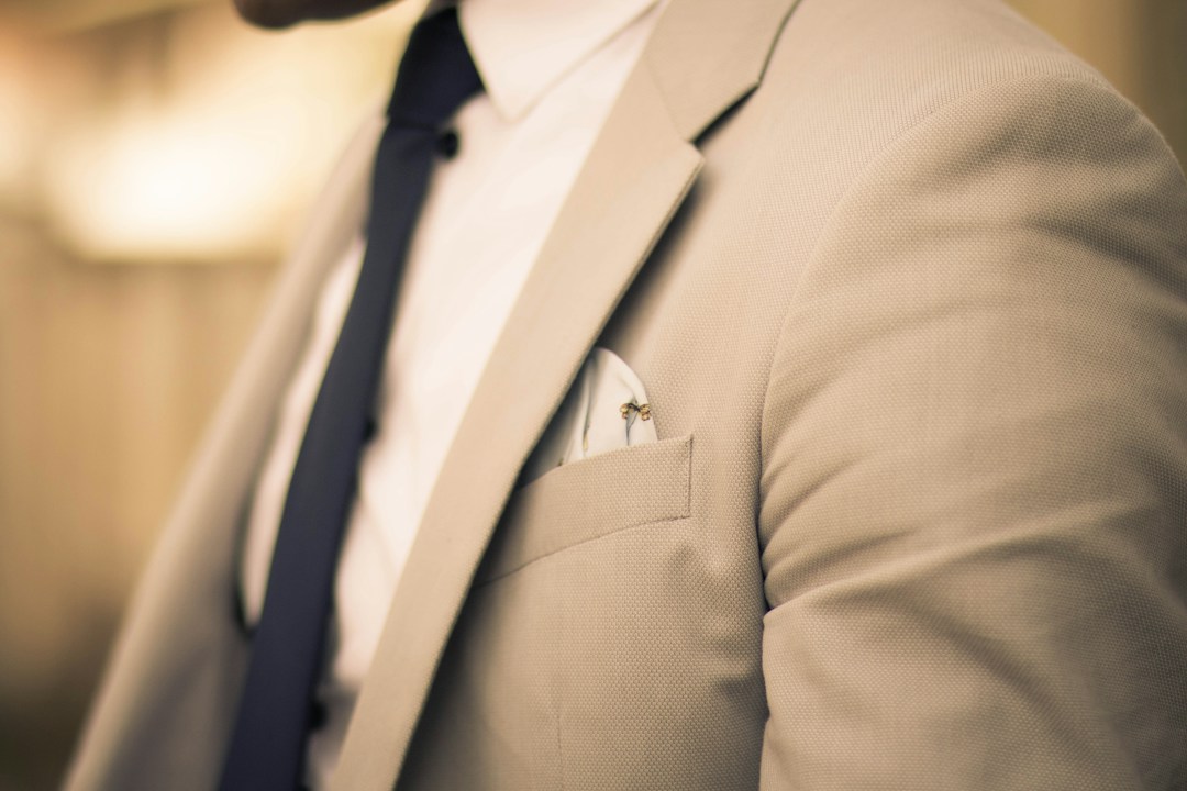 Exploring the Latest Trends in Men's Suit Fabrics 2 img