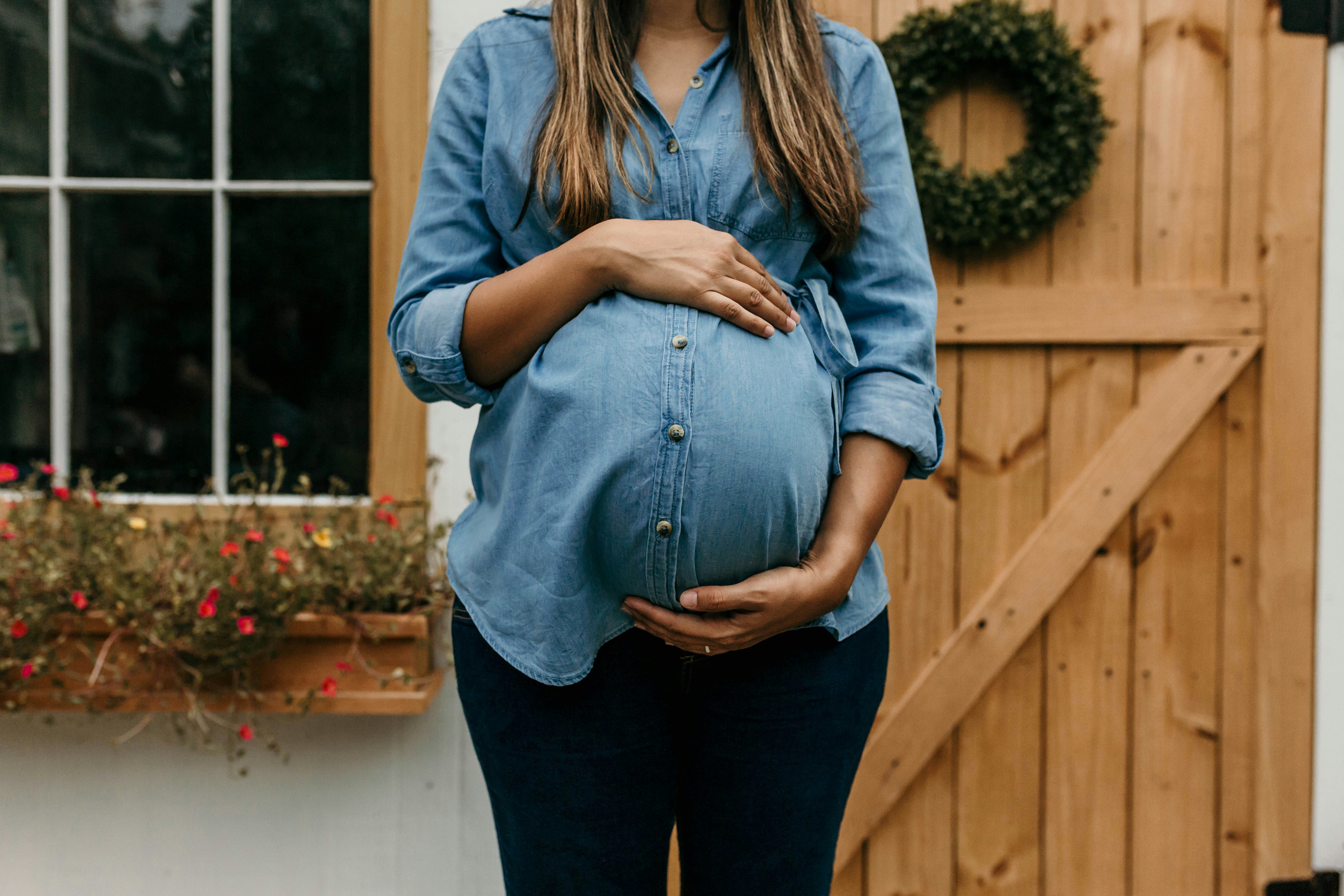Is a Public or Private Hospital for Childbirth? 1 img